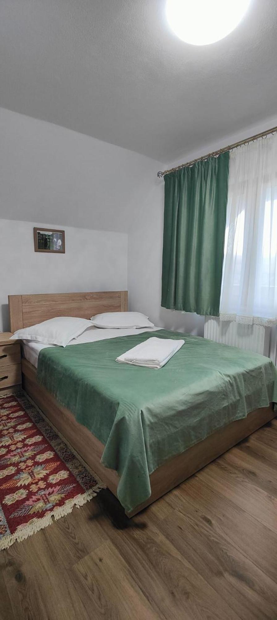 Pensiunea Valea Toplitei Rosia Zewnętrze zdjęcie